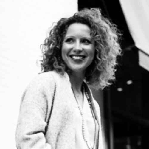 Ana Nicolau, mentor on ADPList
